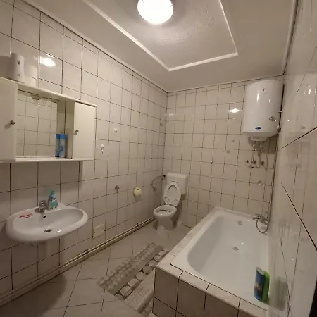 Bonem Studio Apartman Gradiska Апартаменты Градишка